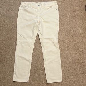 Vineyard Vines White Cropped Pants